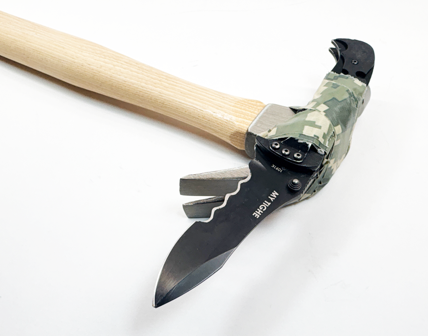 Santa Clarita Diet - Joel Hammer Knife - Screen accurate Joel hammer-knife from the series (Not Star Wars Prop)