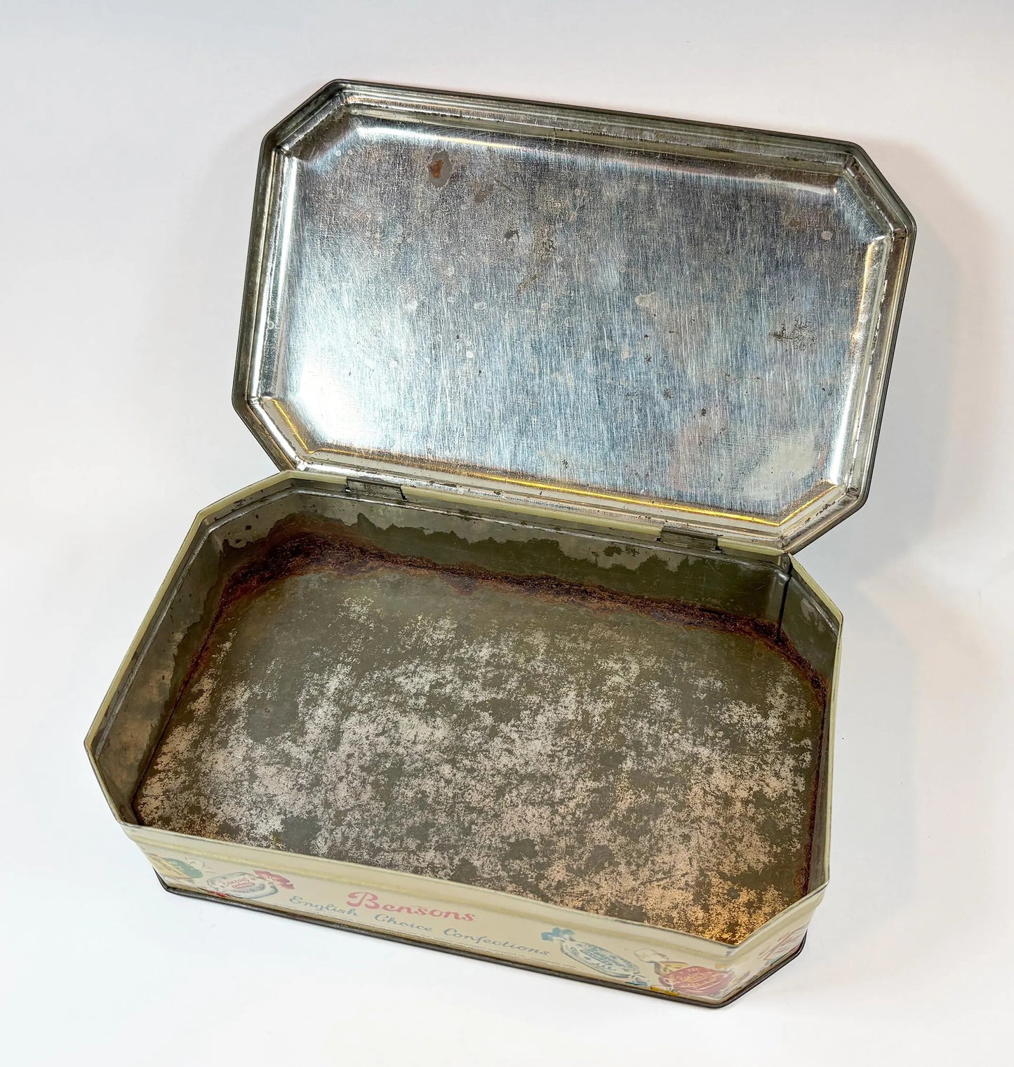 The Shawshank Redemption - Metal Tin That Andy Buried Under The Oak Tree